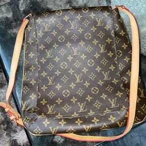 Authentic Louis Vuitton Musette Salsa handbag Monogram Canvas PM